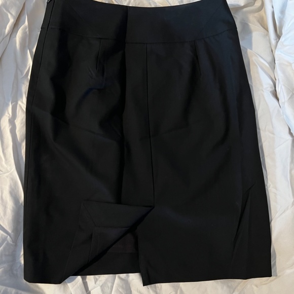 Limited Black Skirt. Size 6 - Picture 2 of 2